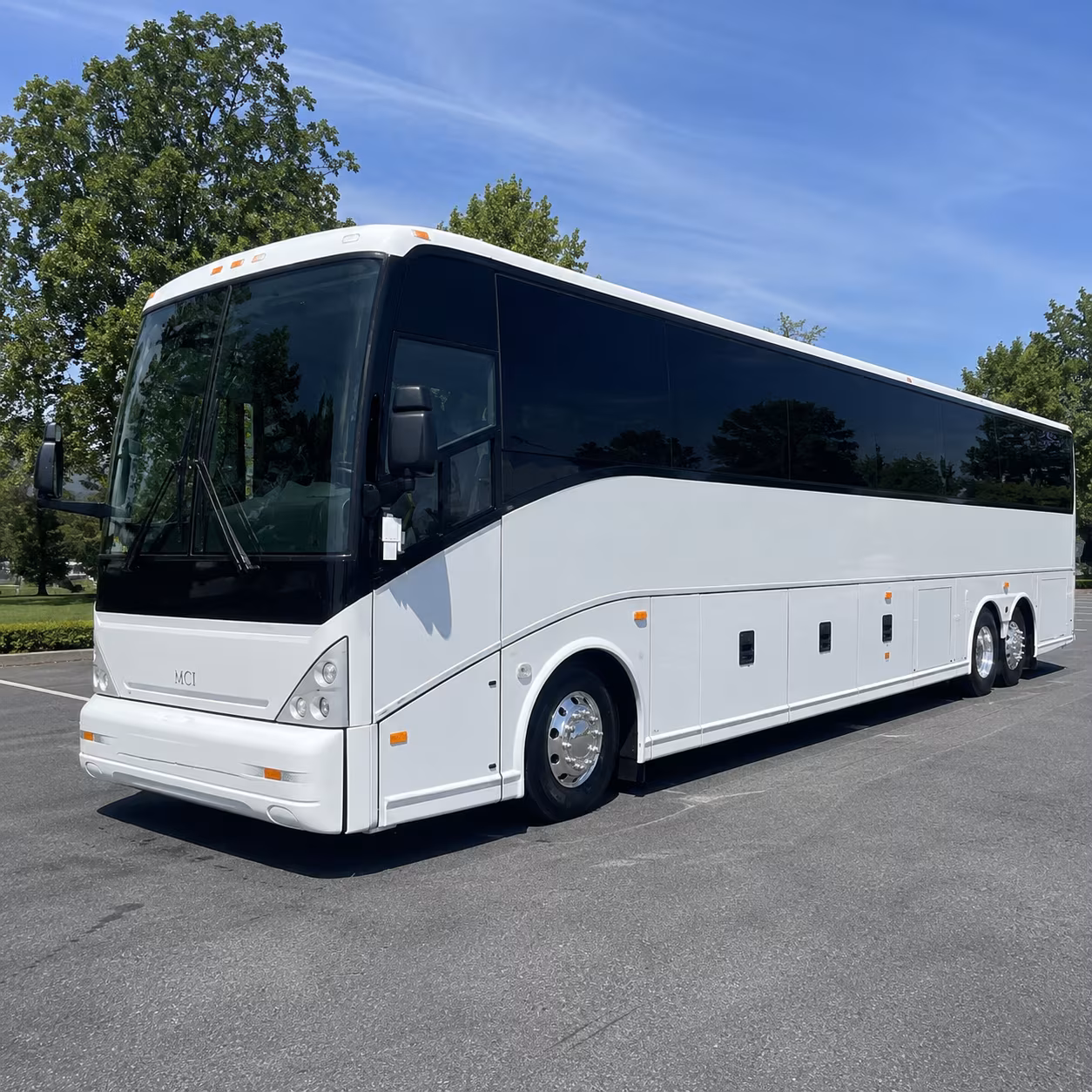 fan buses to waterford and oakland county motorsports events