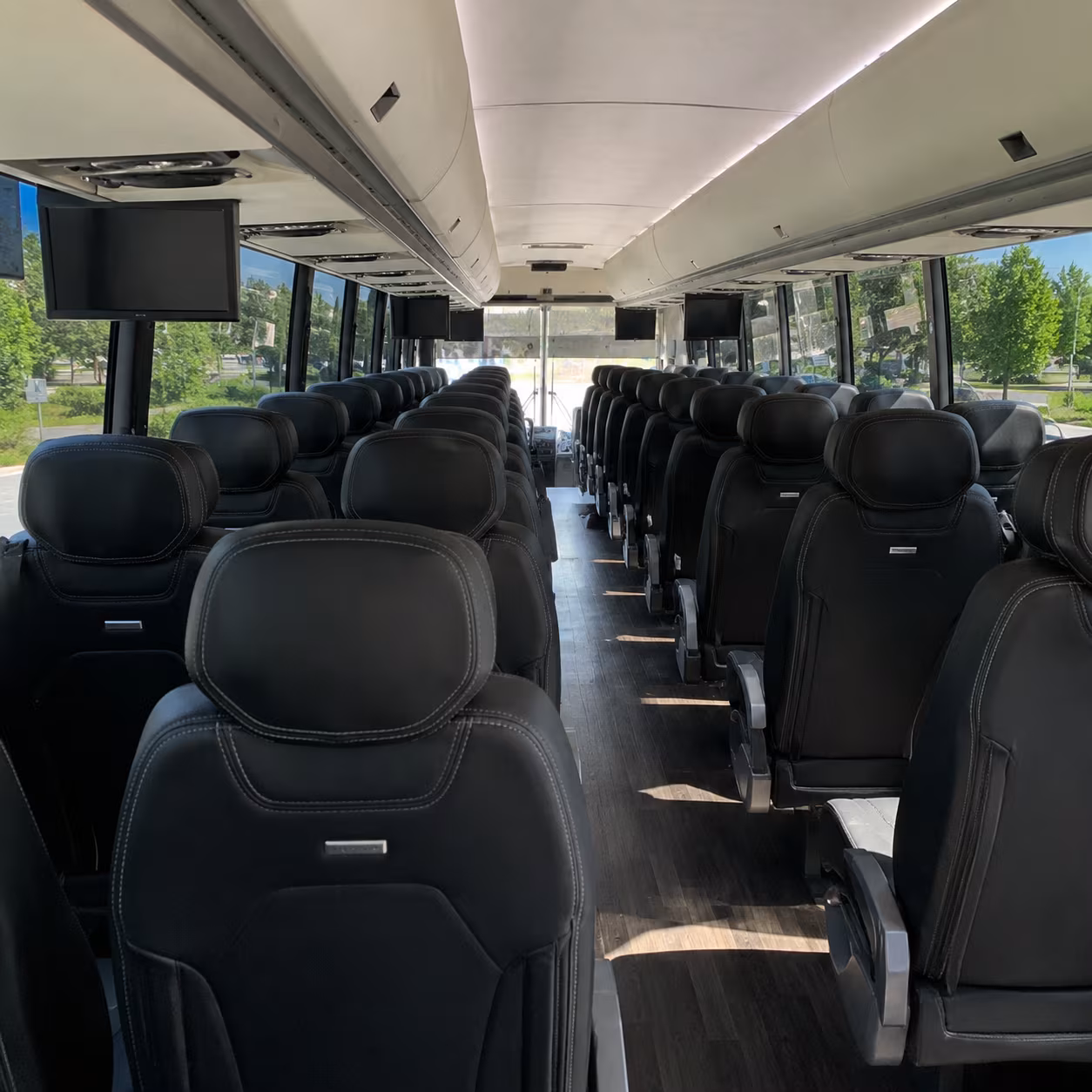 long distance charter bus trips from waterford to chicago cedar point and the midwest