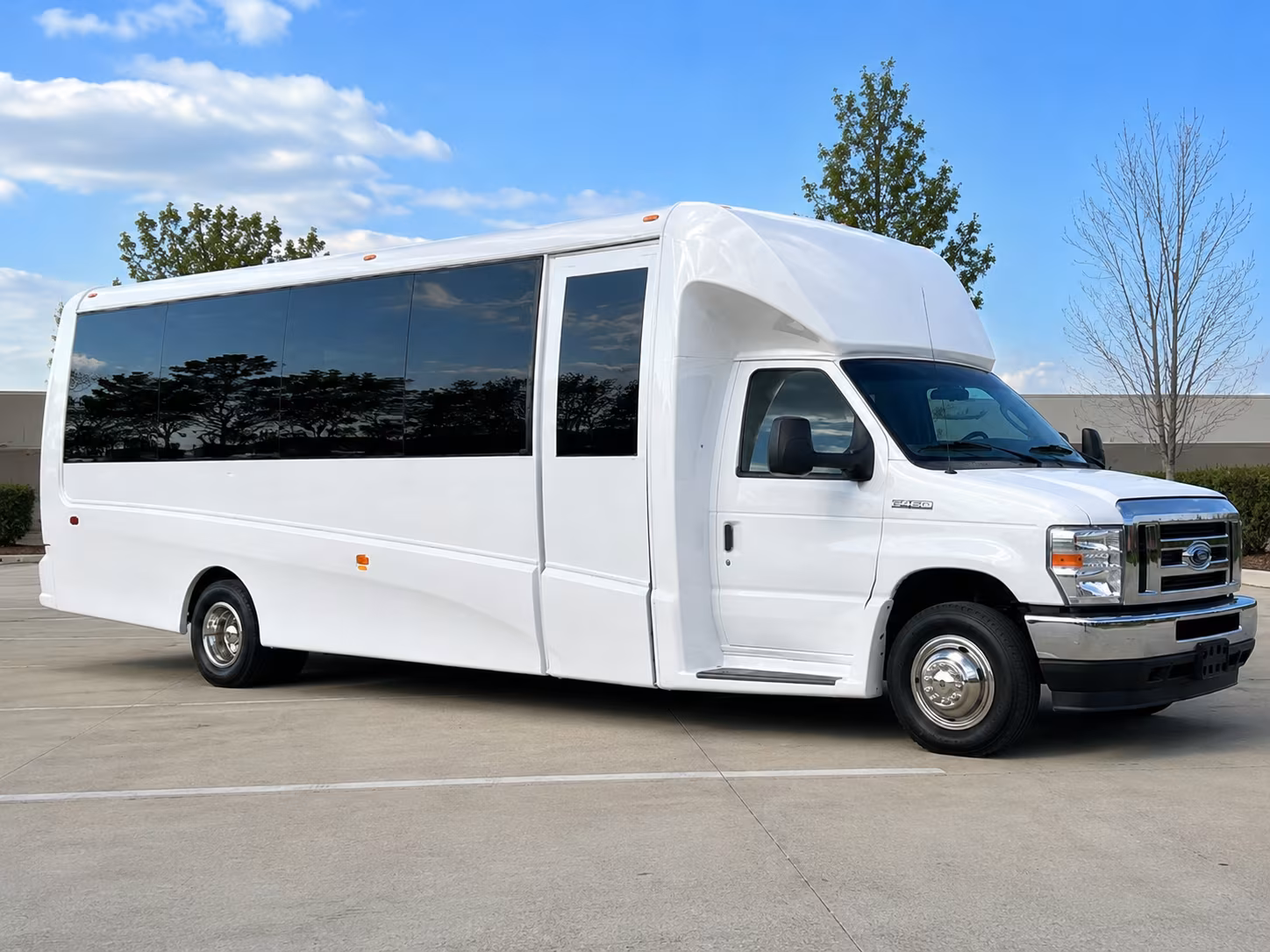 minibus rentals for corporate wine tour groups in waterford