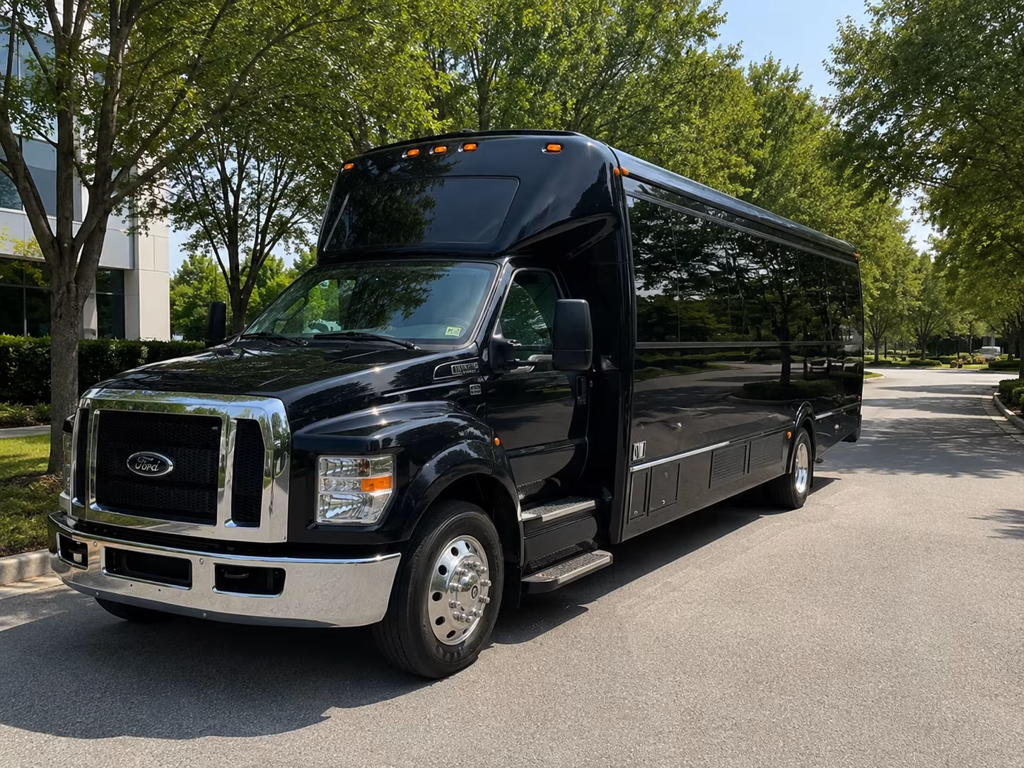 pine knob music theatre clarkston waterford party bus rental