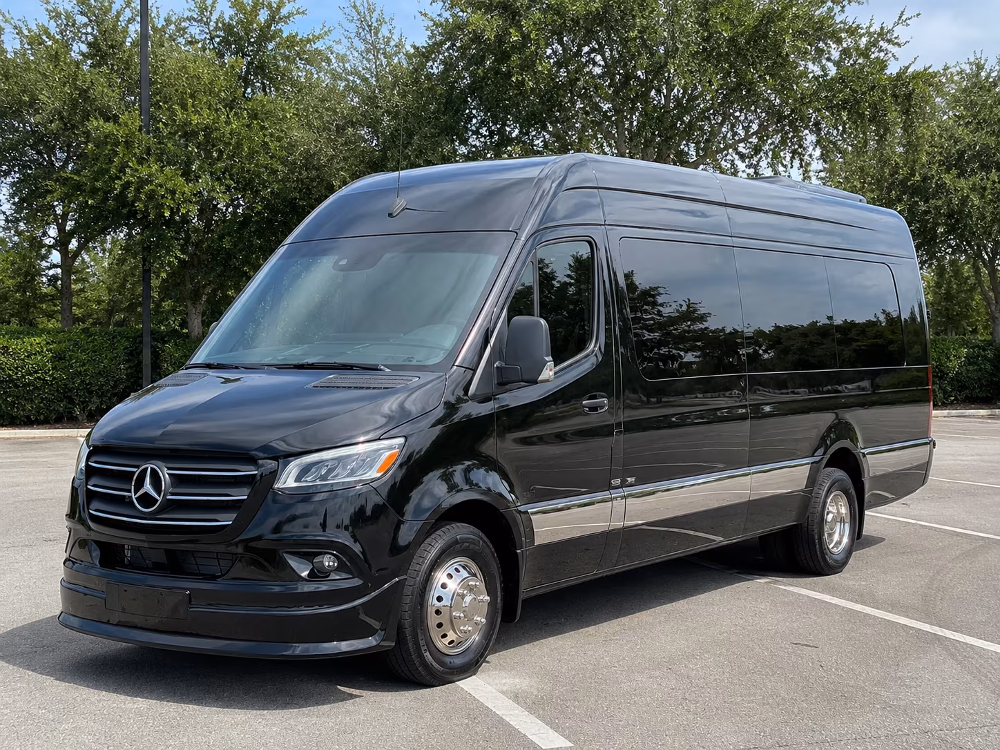 Waterford Wine Tour & Brewery Transportation