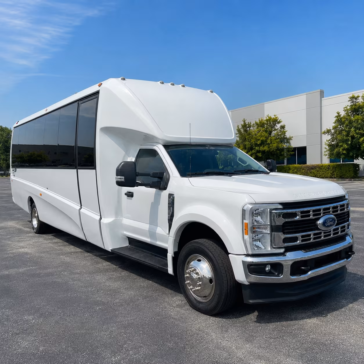 wedding buses and shuttle services for waterford michigan celebrations